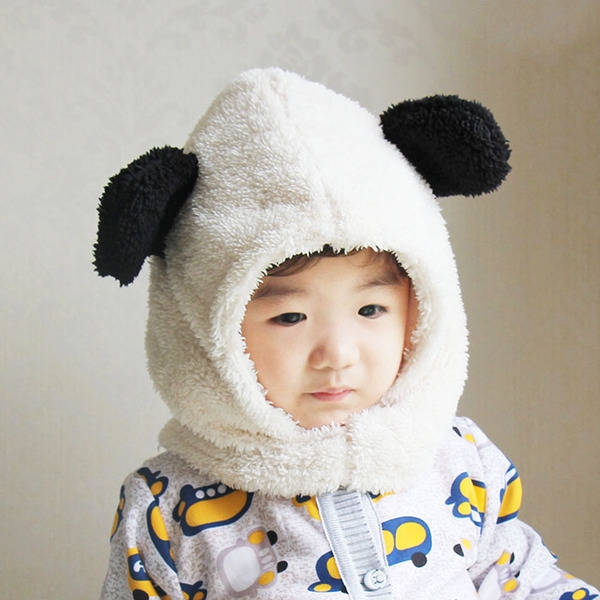 Детски зимни шапки с ушички - различни цветове 