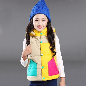 Зимна жилетка за момичета - 4 модела 