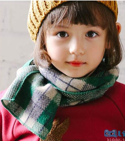 Детски зимен шал в няколко добри модели