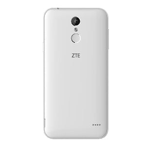 Смартфон ZTE B880 Бял