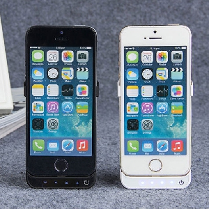 Смартфон Power Case Apple iPhone5 / 5s