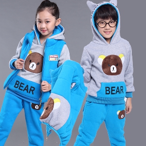 Παιδικό χειμωνιάτικο σετ για κορίτσια και αγόρια με κουκούλα, μπλούζα και παντελόνια σε τρία μοντέλα