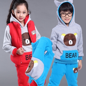 Παιδικό χειμωνιάτικο σετ για κορίτσια και αγόρια με κουκούλα, μπλούζα και παντελόνια σε τρία μοντέλα