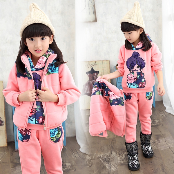 Комплект за момичета от три части - елек,суичър с качулка и панталон  в три модела