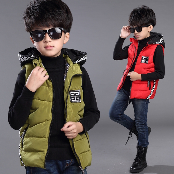 Детски памучен зимен елек с качулка за момчета в три модела