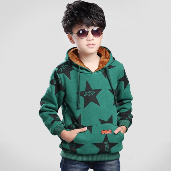 Παιδικό  χειμωνιάτικο πουλόβερ  με κουκούλα για τα αγόρια σε  κόκκινο και πράσινο χρώμα