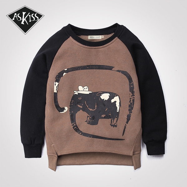 Детски зимни пуловери  за момчета - няколко уникални модели с топ изображения 