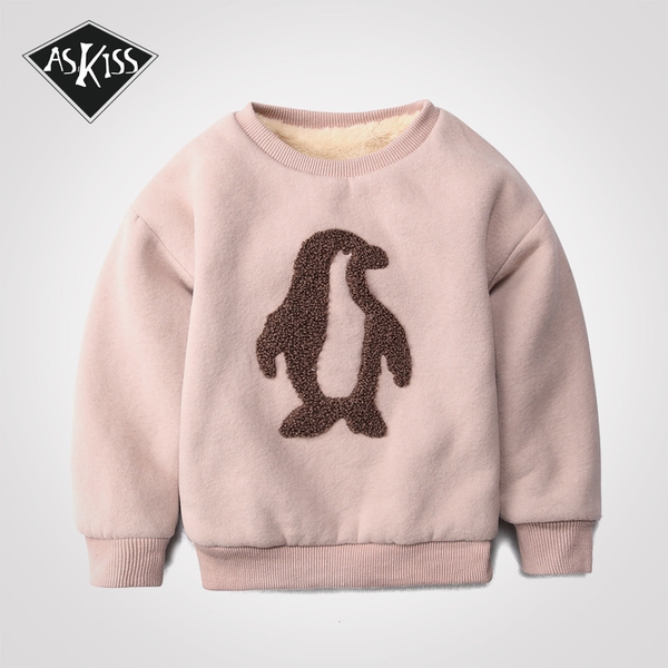 Детски зимни пуловери  за момчета - няколко уникални модели с топ изображения 