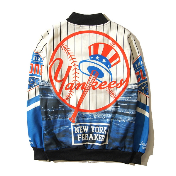 Σπορ μπουφάν  των ανδρών με εικόνες