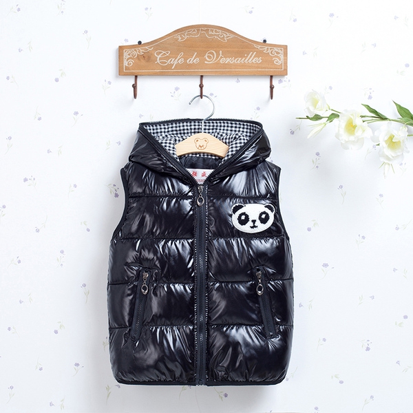 Зимен елек за малки деца - син, червен, черен с изобразено мече