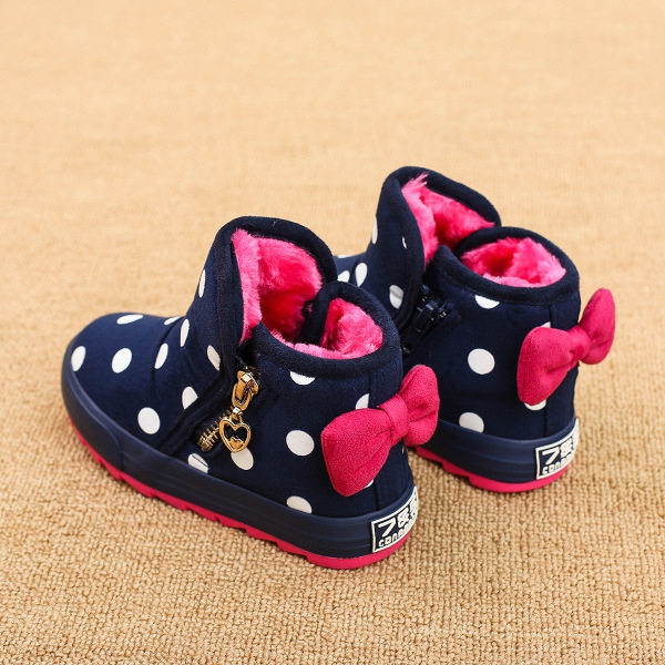 Обувки за момичета - три топ модела