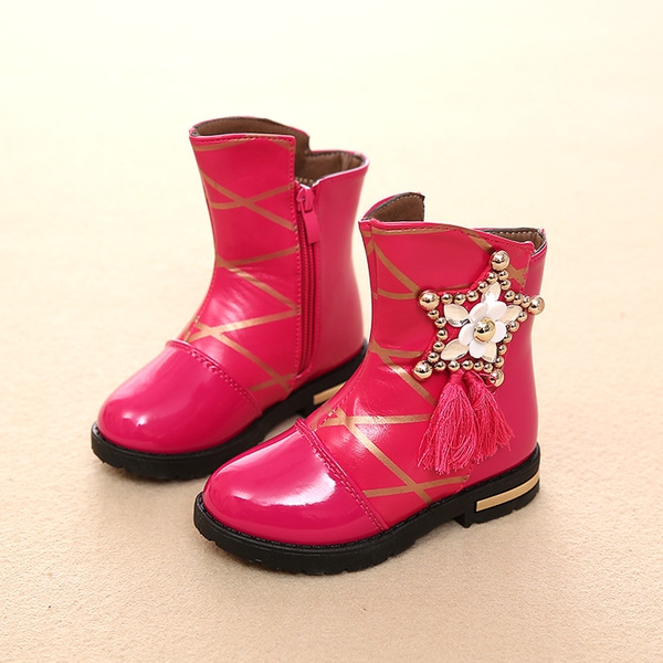 Φτηνές μπότες για κορίτσια και γυναίκες από τεχνητό δέρμα σε κόκκινο, μαύρο, ροζ χρώμα