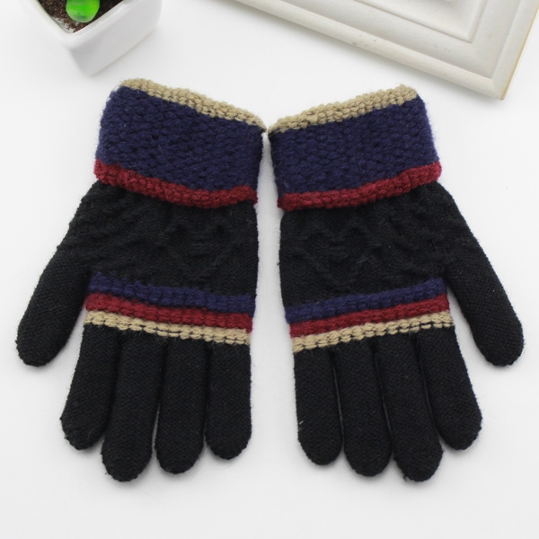 Зимни стилни ръкавици подходящи за деца от 4 до 8 години