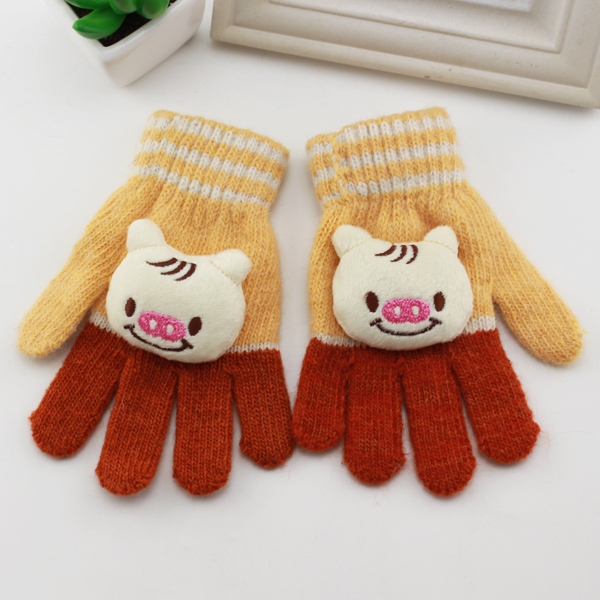 Зимни стилни ръкавици подходящи за деца от 4 до 8 години