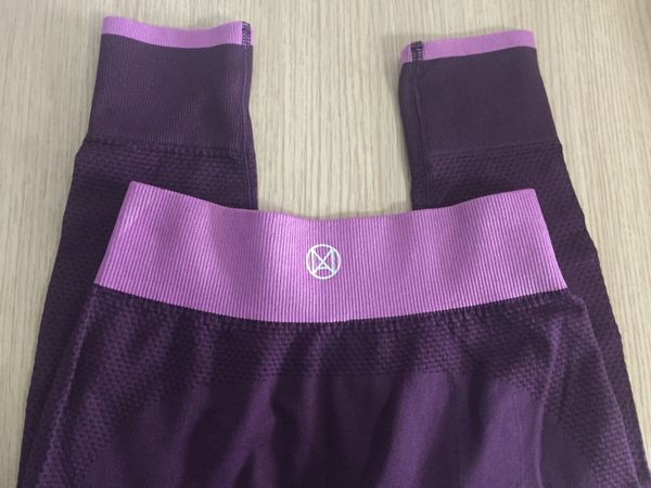 Дамски еластични спортни клинове