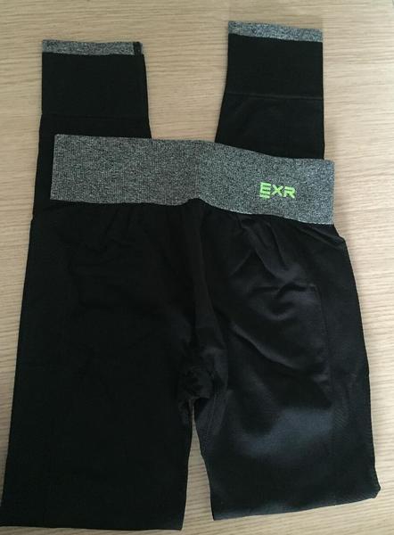 Дамски еластични спортни клинове