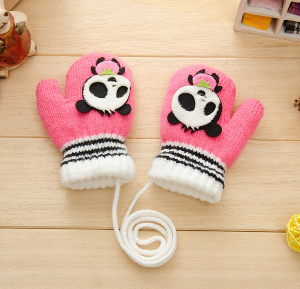 Зимни ръкавици за малки момичета 