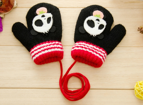 Зимни ръкавици за малки момичета 