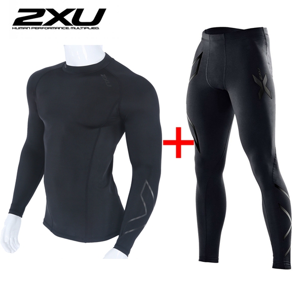 Мъжки спортен костюм