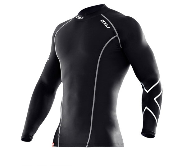 Мъжки спортен костюм