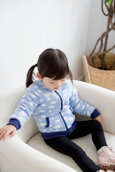 Χειμερινή ζακέτα για μικρά κορίτσια σε διάφορα μοντέλα