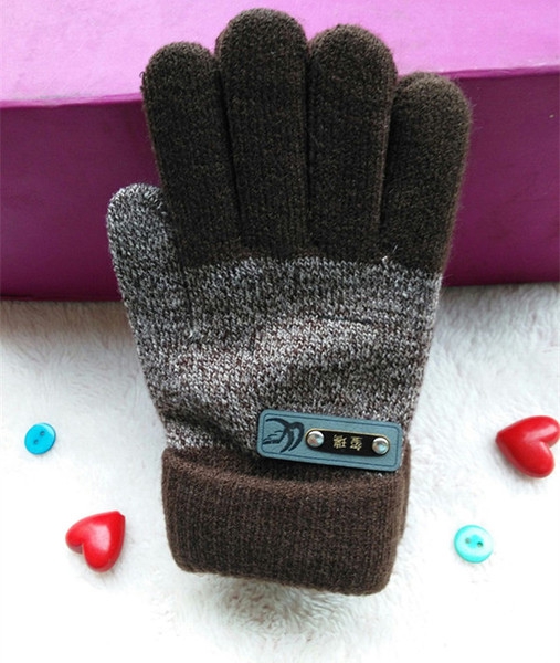 Зимни ръкавици за деца - различни модели