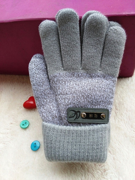 Зимни ръкавици за деца - различни модели