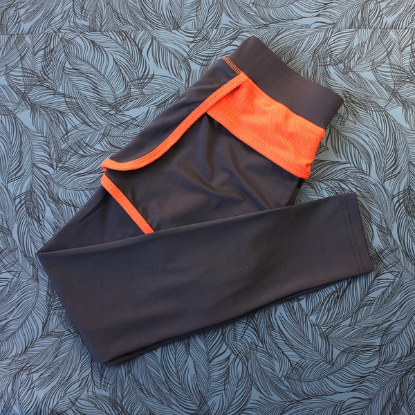 Дамски спортен клин