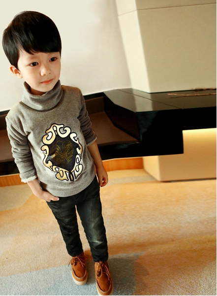 Детски зимен пуловер за момчета  в различни стилни модели