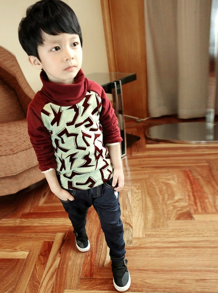 Детски зимен пуловер за момчета  в различни стилни модели