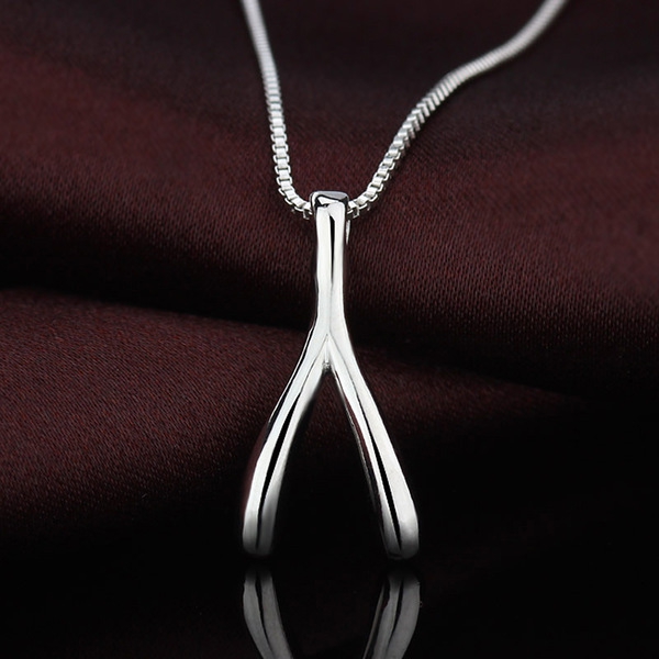 Γυναικεία  περιδέραια