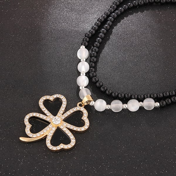 Дамски елегантни огърлици 