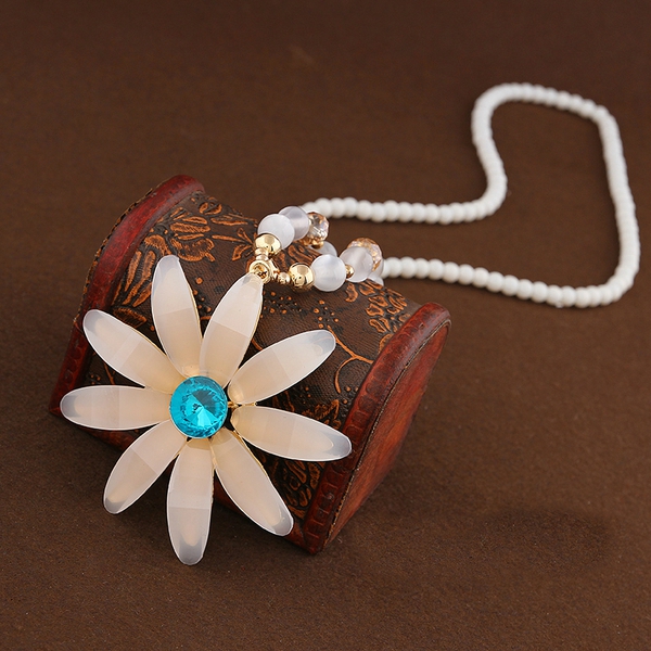 Дамски елегантни огърлици 