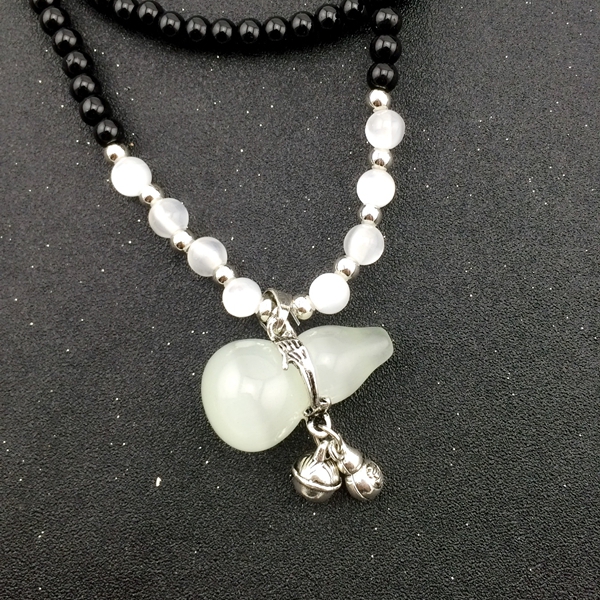 Дамски елегантни огърлици 