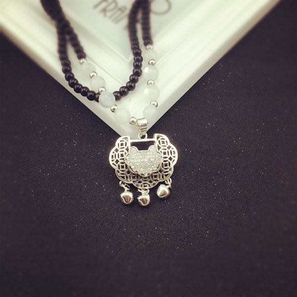 Дамски елегантни огърлици 