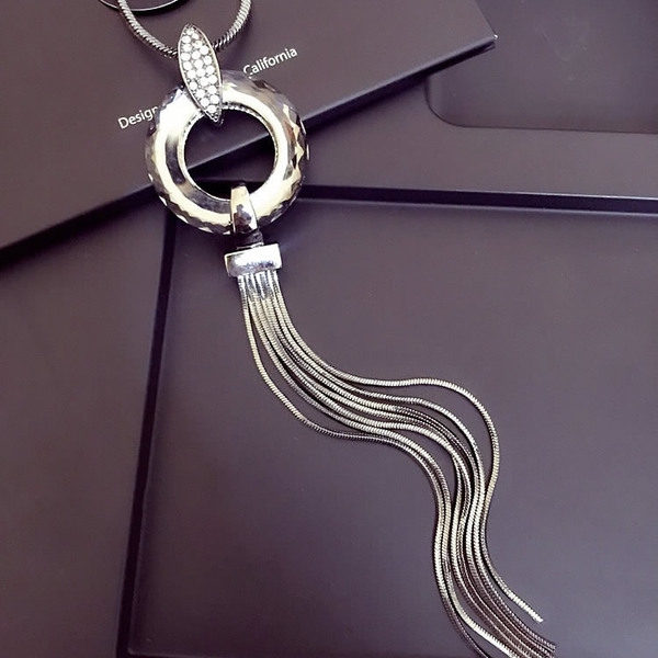 Дамски елегантни и стилни колиета - 29 модела 