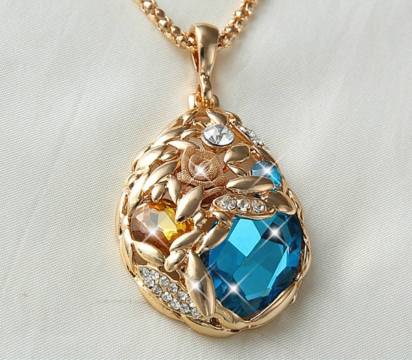 Дамски елегантни колиета