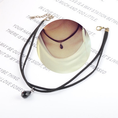 Γυναικεία περιδέραια σε μαύρο χρώμα διαφορετικά μοντέλα