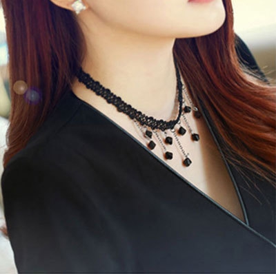 Γυναικεία περιδέραια σε μαύρο χρώμα διαφορετικά μοντέλα