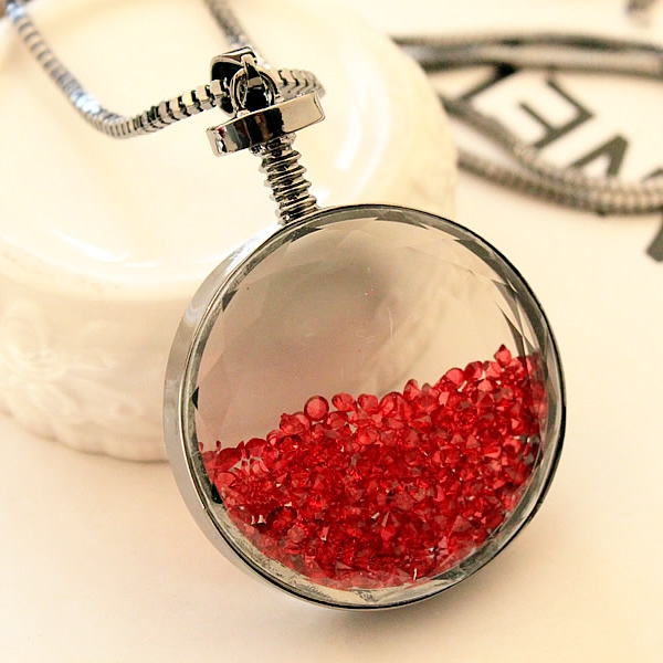 Дамски огърлици с цветни кристали