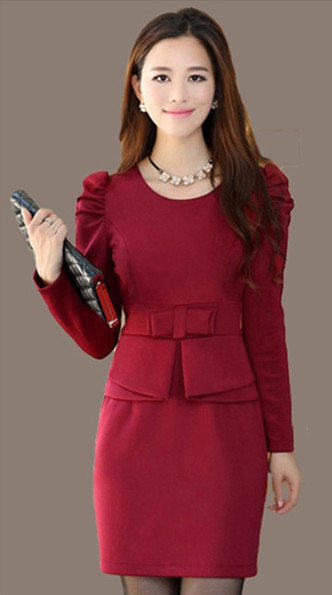 Дамска модерна рокля в различни цветове и размери