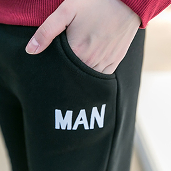 Дамски комплект от горнище с качулка и долнище, анцуг в три цвята - червен, тъмночервен, зелен