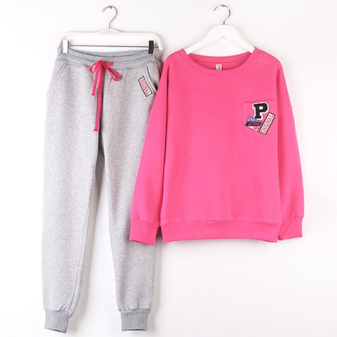 Дамски анцуг - различни стилни модели