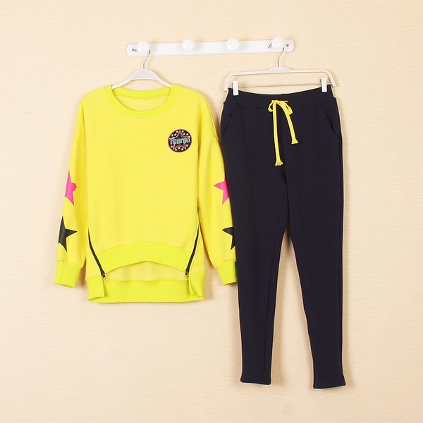 Дамски анцуг - различни стилни модели