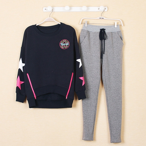 Дамски анцуг - различни стилни модели