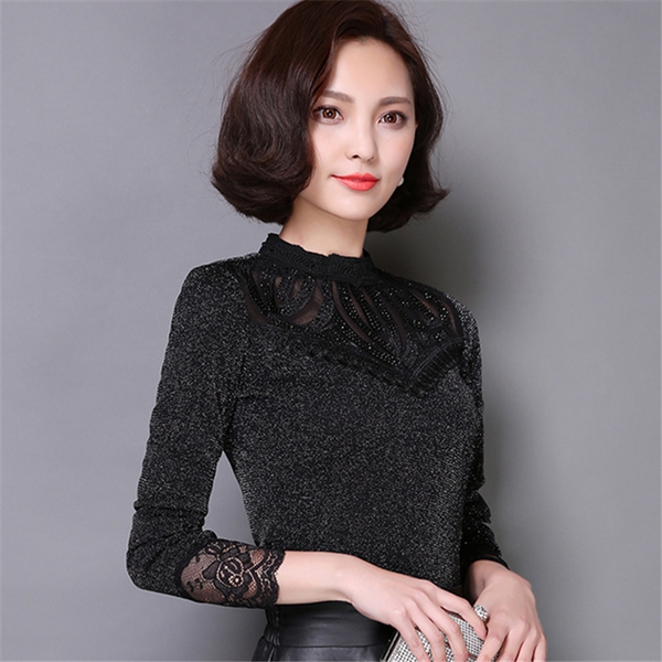 Дамски модерни блузи в три модела