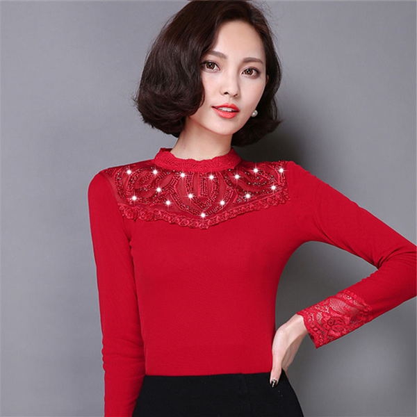 Дамски модерни блузи в три модела