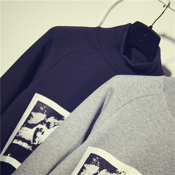 Дамска блуза с дълги ръкави в два модела - черен и сив