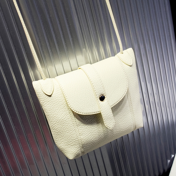 Дамски чанти в четири цвята 