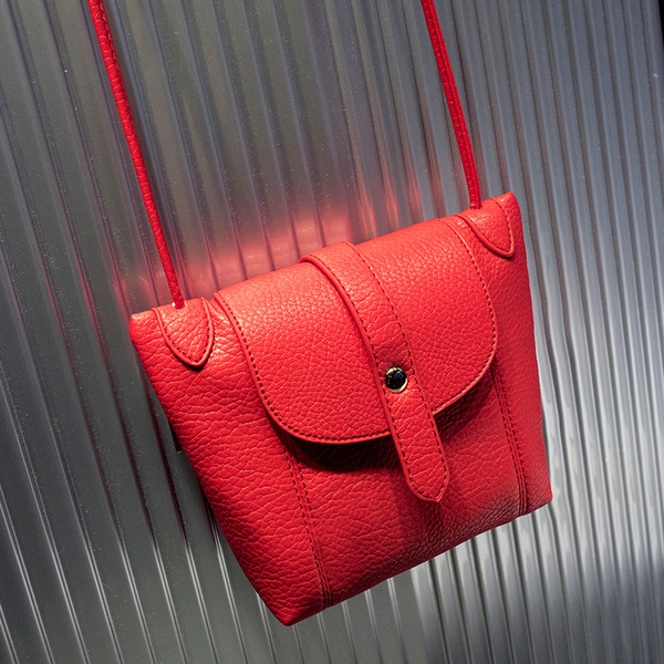 Дамски чанти в четири цвята 